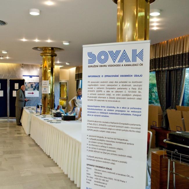 Splnění informační povinnosti vůči účastníkům konference