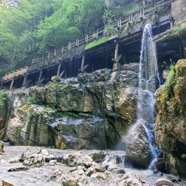 Foto a video soutěž VODA 2021- Srb Martin: Relaxace u vody